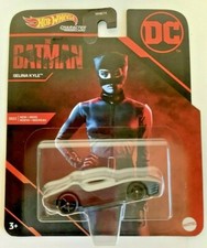 NEW 2022 Mattel Hot Wheels DC The Batman SELINA KYLE DieCast 1:64 Character Car