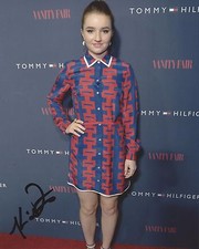 ACTRESS KAITLYN DEVER SIGNED 8x10 PHOTO C W/COA DETROIT MOVIE LAST MAN STANDING