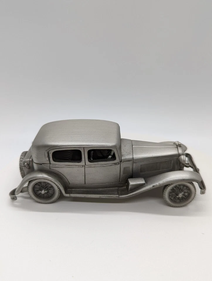 1932 Alfa Romeo Danbury Mint Pewter Car, Crafted in England - Image 4 of 4