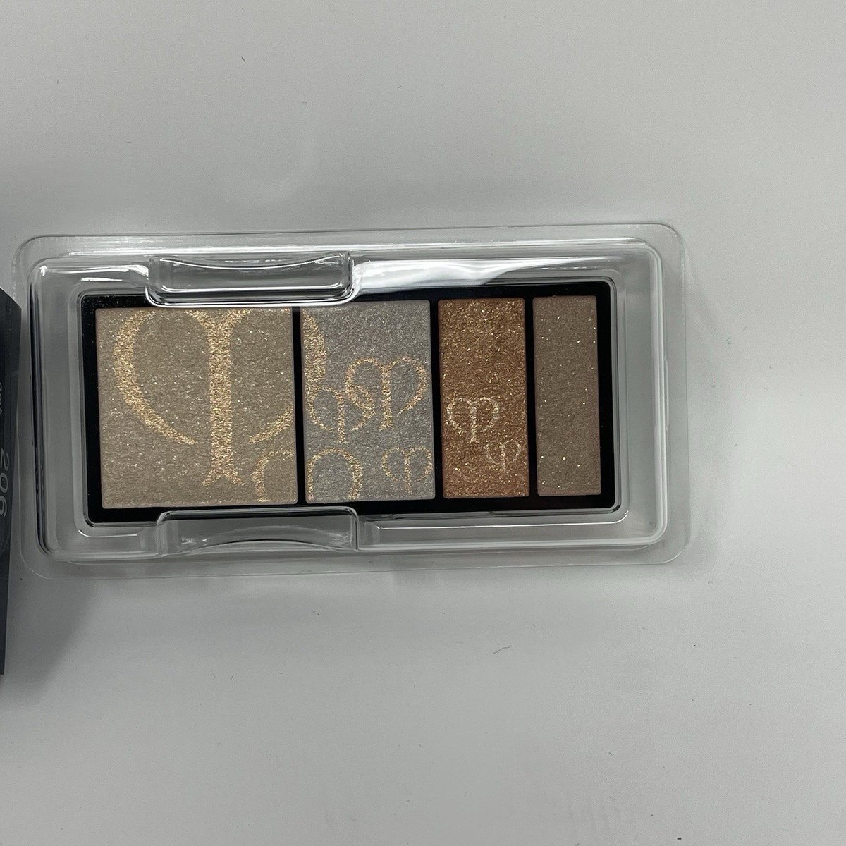 Cle de Peau Beaute Eye Color Quad Eyeshadow #206 0.17oz New with