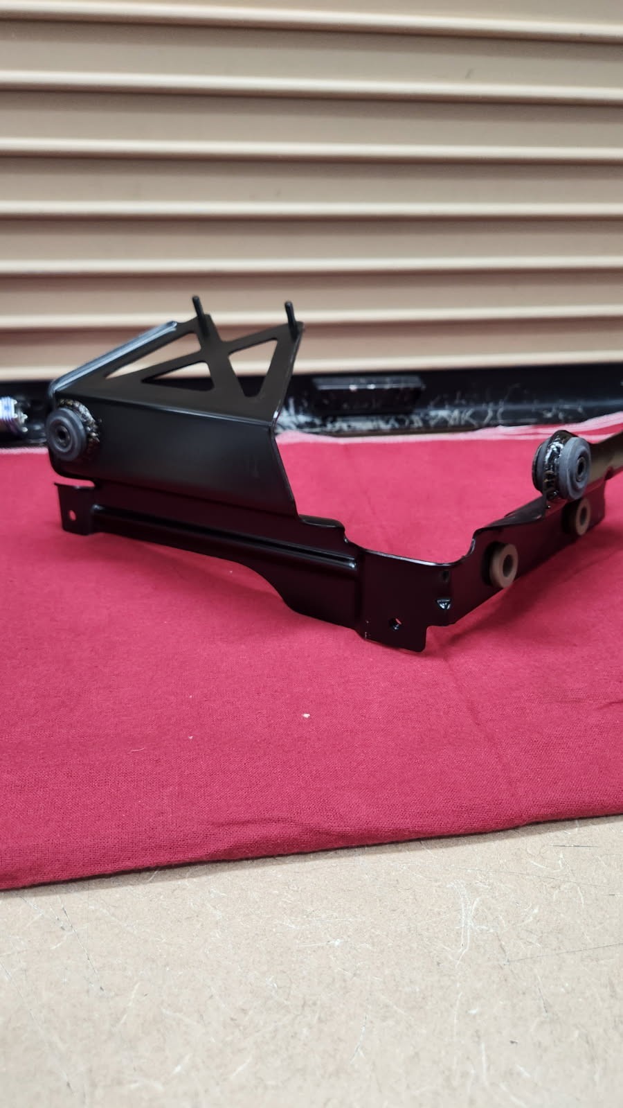 3W0121233 Bentley Continental GT,GTC Radiator Oil Cooler Out Upper Bracket