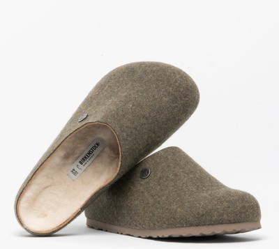 embroidered velvet shoes