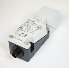 Siemens 3RG41 31-3AL22 Inductive Proximity Switch BERO | 10...65V | Max 300mA