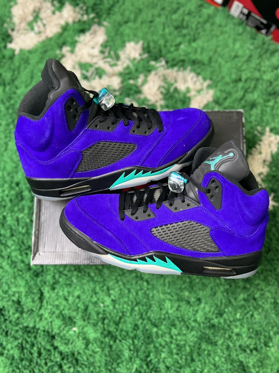 Air Jordan 5 Grape vs Air Jordan 5 Fire Red Comparison