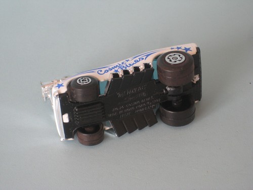 Matchbox Cosmic Blues Blanco Big Banger 26 Hong Kong Base 75 mm Superrápido UB - Imagen 3 de 3