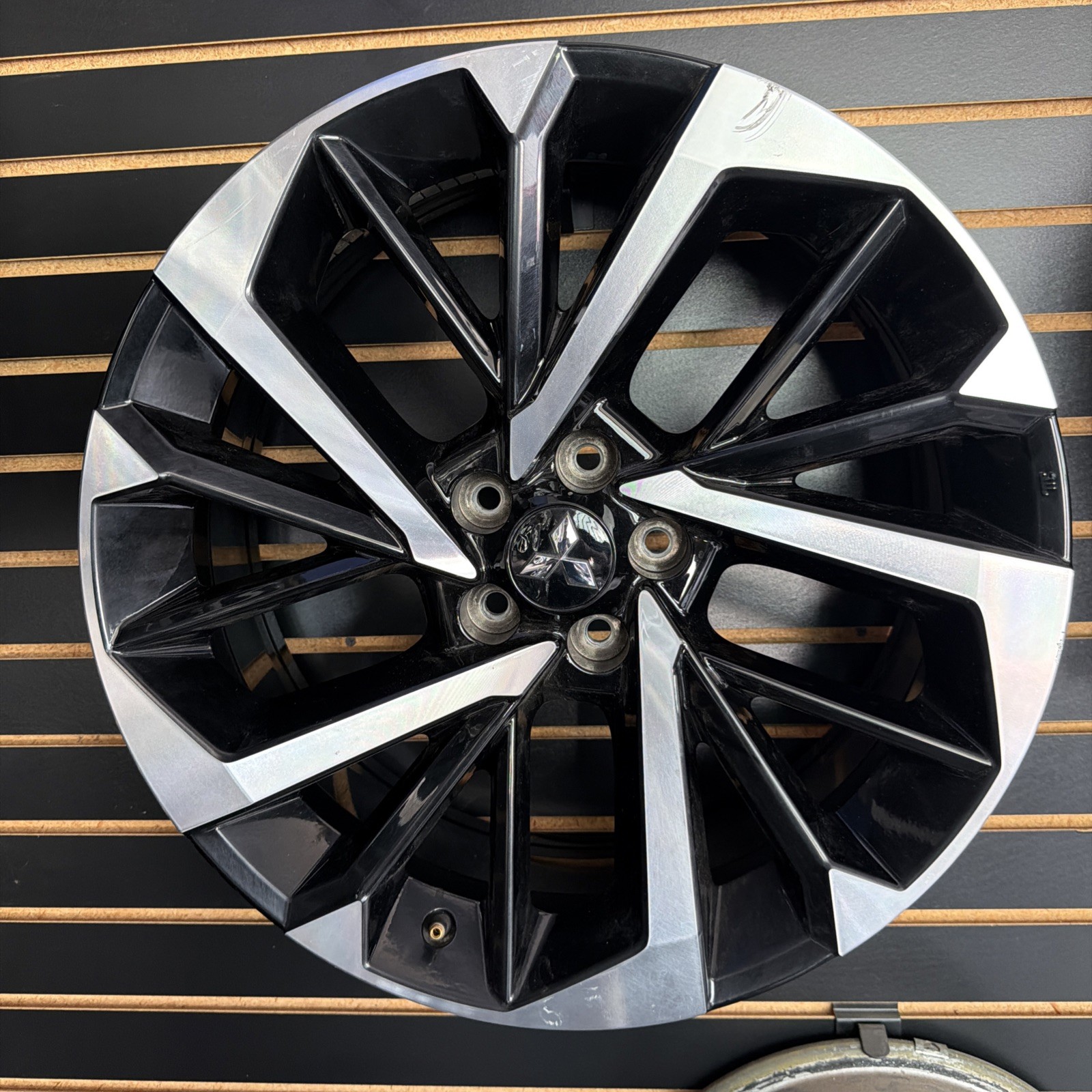 20" Mitsubishi Outlander 2022 2023 2024 OEM Wheel 65866 95149 4250G022 rim
