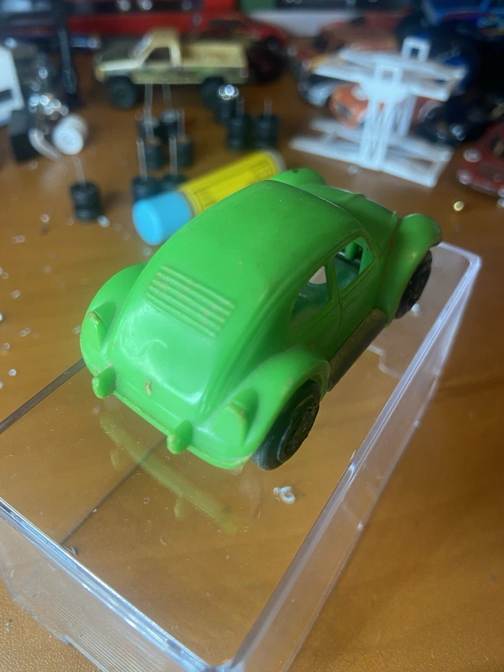 Mini bolsos Tonka 57020 VW Volkswagen Beetle Bug coche de juguete vintage verde lima Foto 2 de 4