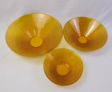 Set of 3 Vtg Ribbed Spun MCM Amber Glass Nesting Mixing Serving Bowls
