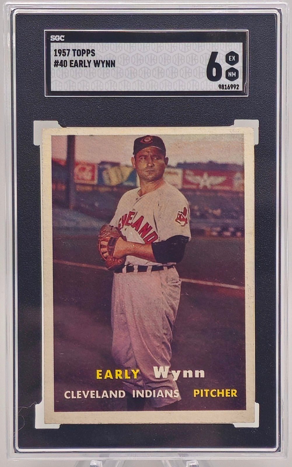 Early Wynn SGC 6 1957 Topps #40