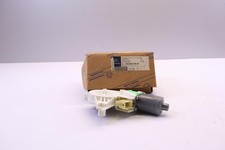 Original MERCEDES-BENZ X164 W164 W251 Fensterhebermotor vorne rechts A2518200842