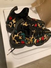 Nike LeBron 15 Performance flower shoes