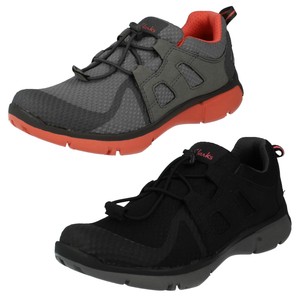 clarks ladies sports shoes