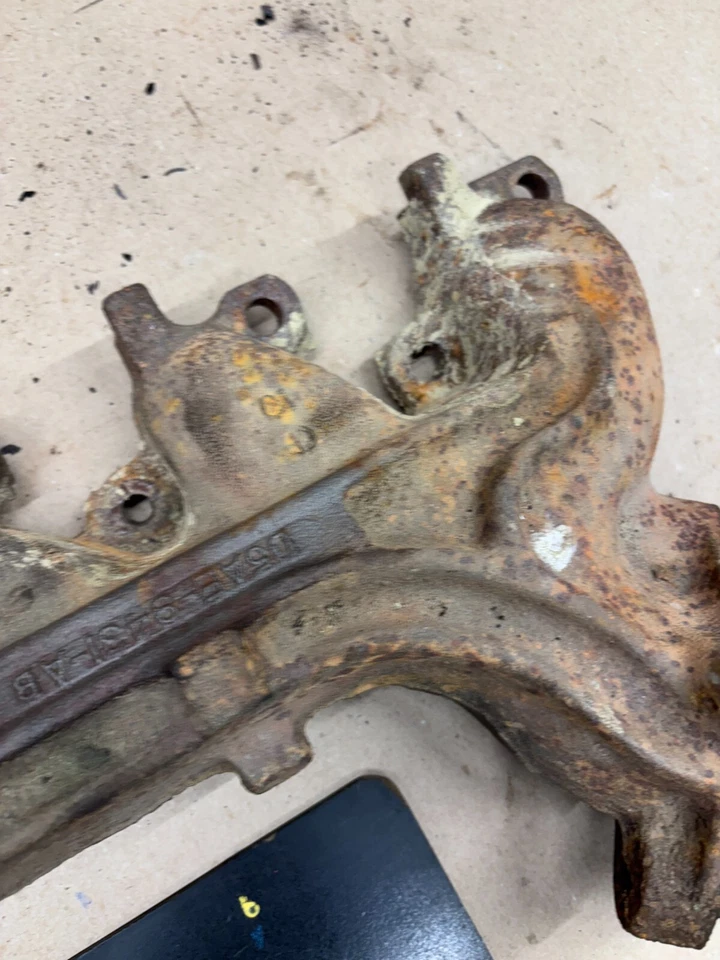 1970 71 74 77 1978 1979 1980 Ford F150 F250 400M 351M colector de escape D5ae-9431 Foto 4 de 4