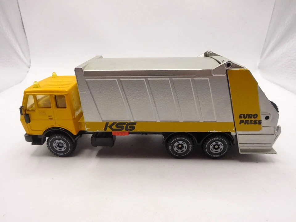 SIKU : MB Camion Spazzatura Ksg Europress, Metallo, Scala 1:50 (SSK82 - Immagine 3 di 4