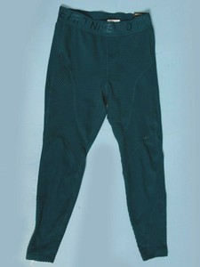 nike pro hyperwarm velour tights