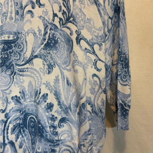 A-103 Jones New York Paisley Blue and White Cardigan Sweater Size M - Picture 10 of 15