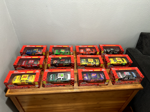 Altaya Lot De 3 Casques Valentino Rossi - Saisons 1995/96/97 - Échelle 1/5 - Collection