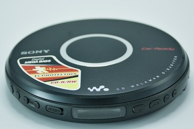 Sony Walkman CD Player D-EJ017CK Portable Mega Bass Tested Works