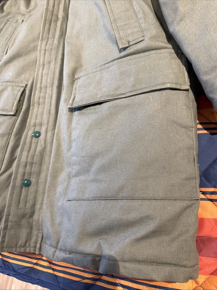 Vintage Woods Bags & Canvas Co. Arctic Brand Oil King Down Insulated M Jacket - Image 3 of 4