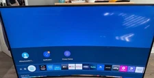 Samsung UN65” Smart TV Curved in great condition