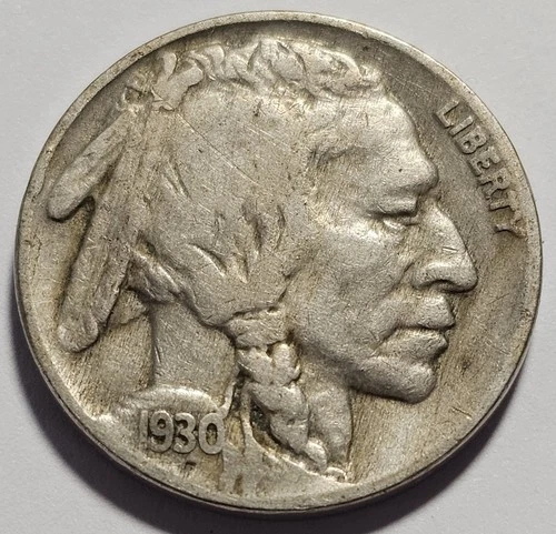 1930-P Buffalo Nickel 5c Coin ~ Philadelphia Mint (A114)