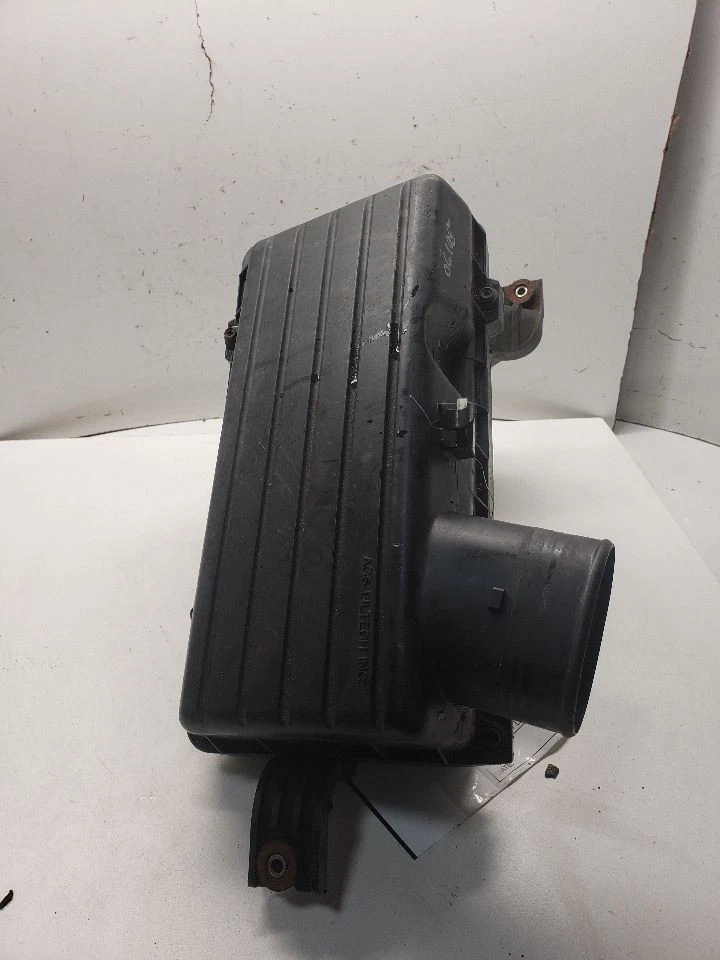 Purificador de aire 3,0 L compatible con 98-02 ACCORD 1410044 Foto 2 de 4