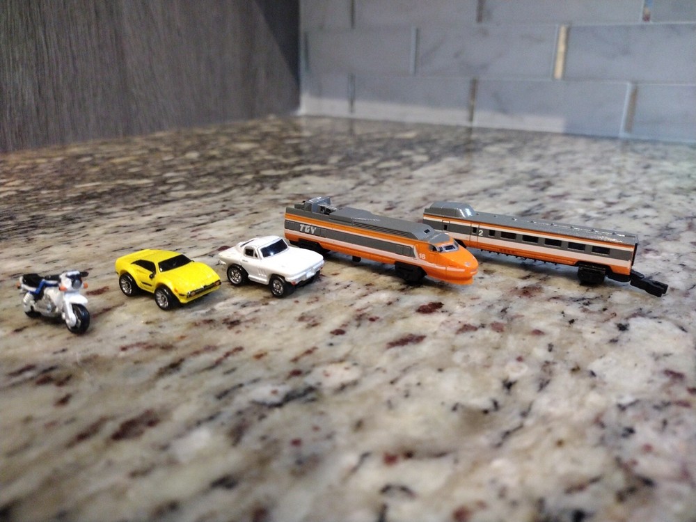 Lot of 5 Vintage Micro Machines