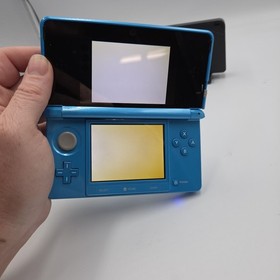Nintendo 3DS Monster Hunter 4 Limited Edition Blue Console Japan Import+ Charger