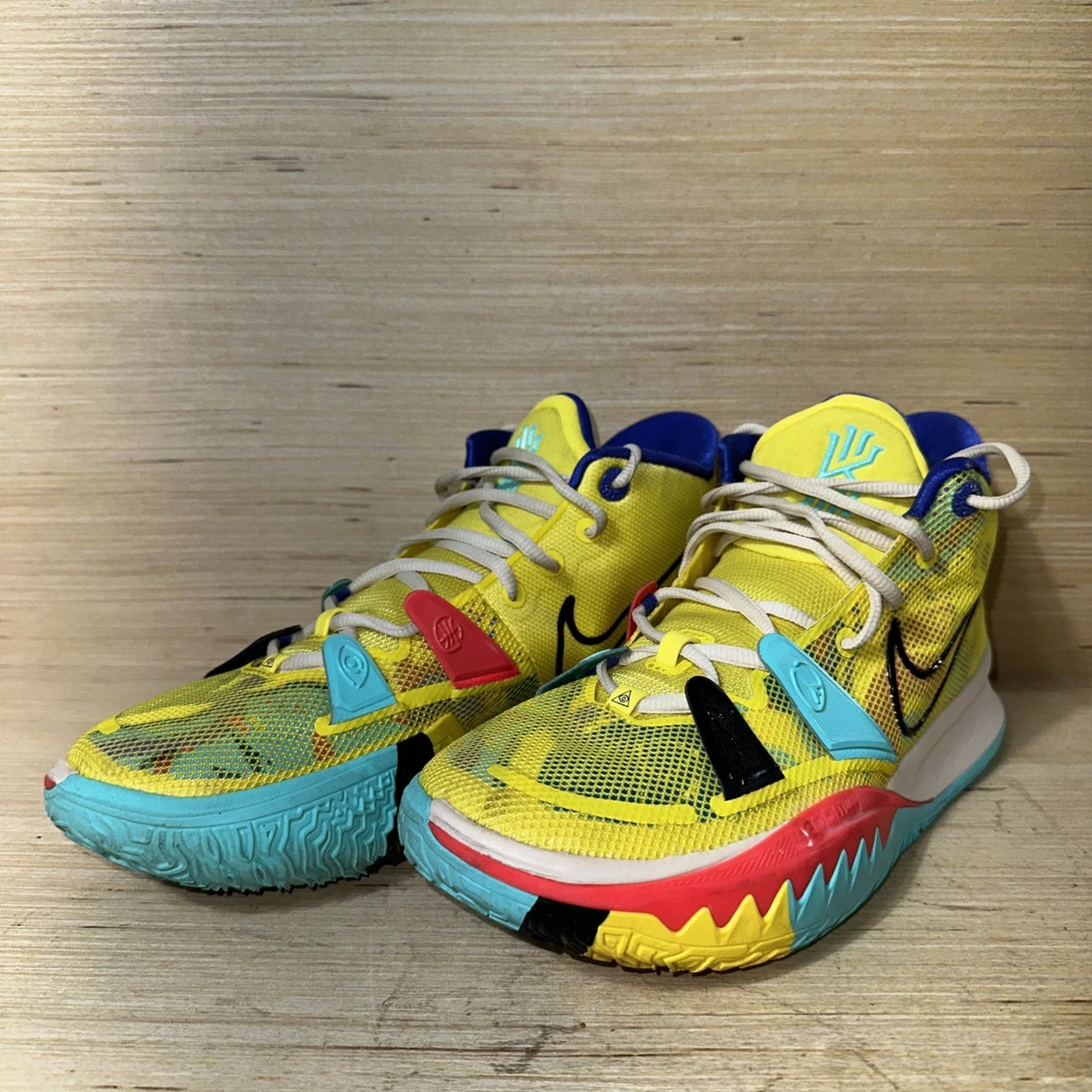 Nike Kyrie 7 EP 1 World 1 People 2021 for sale | Authenticity