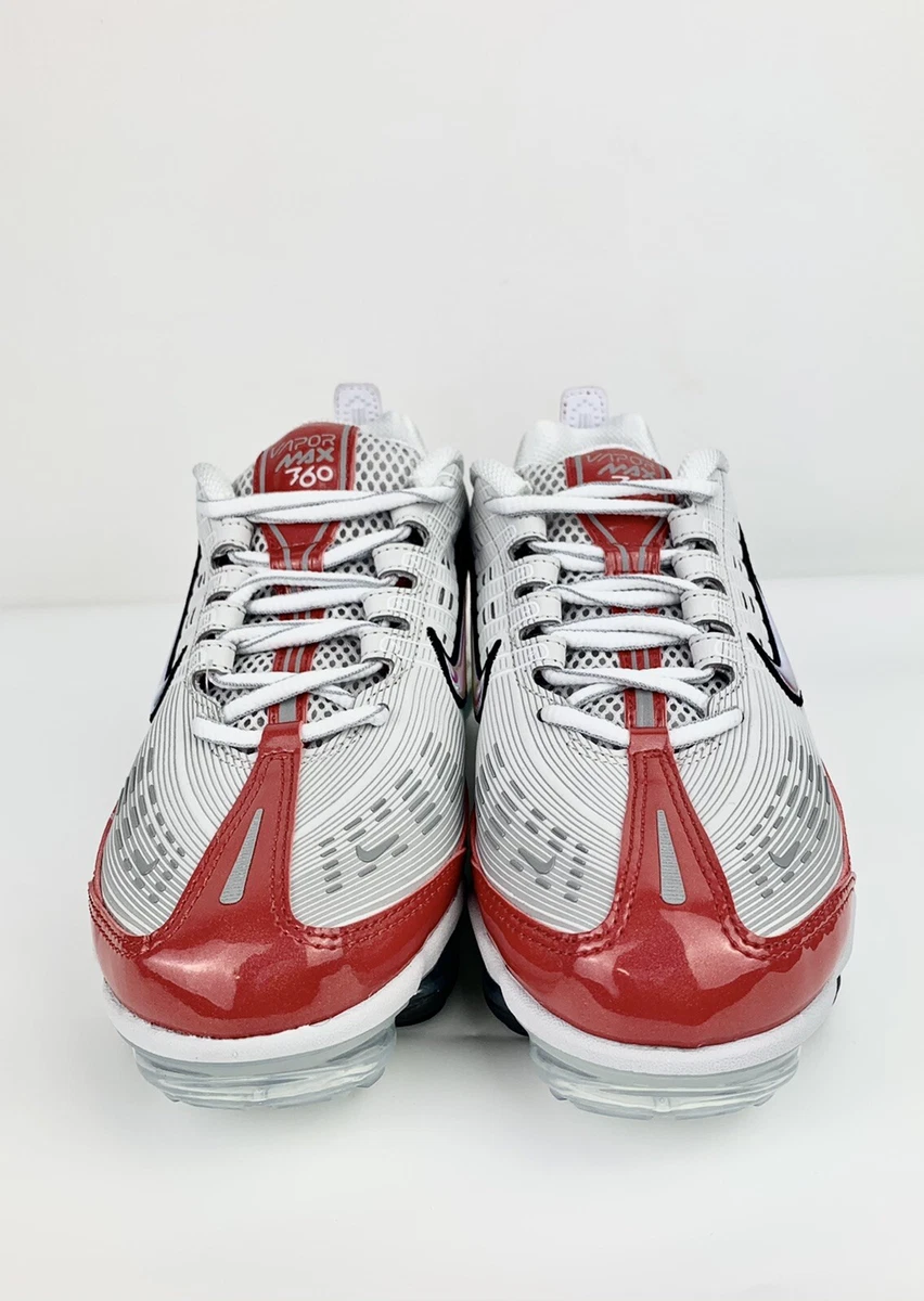 Nike vapormax hotsell red laces