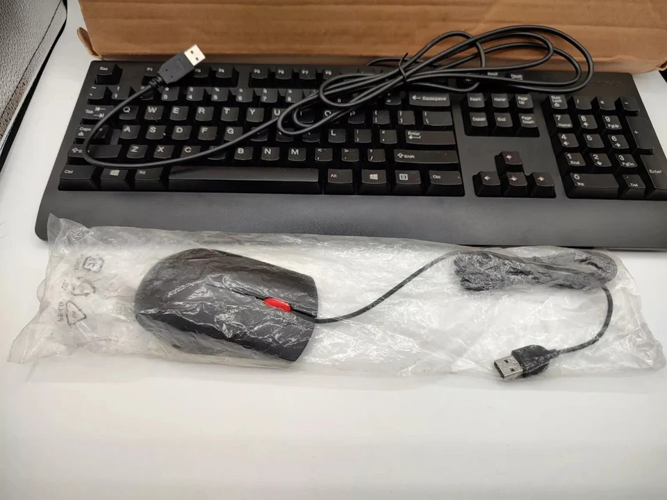 New Lenovo Traditional USB Wired Keyboard & Mouse Combo Set - Image 4 of 4