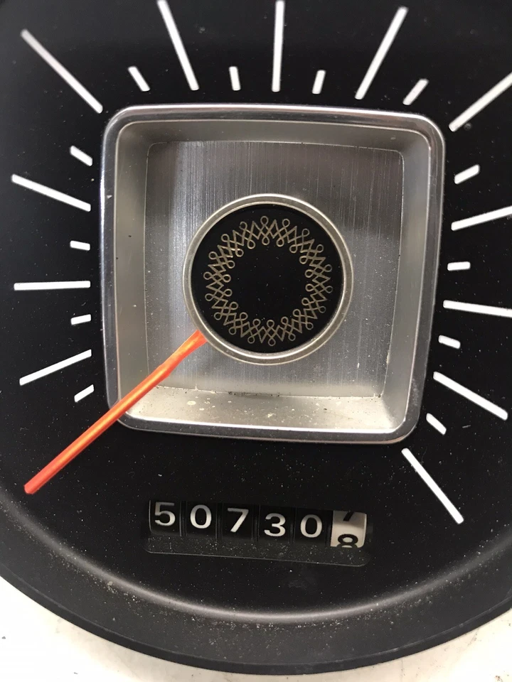 Velocímetro 70 71 Lincoln Continental Mark III com 50.730 fabricante de equipamento original - Imagem 2 de 4