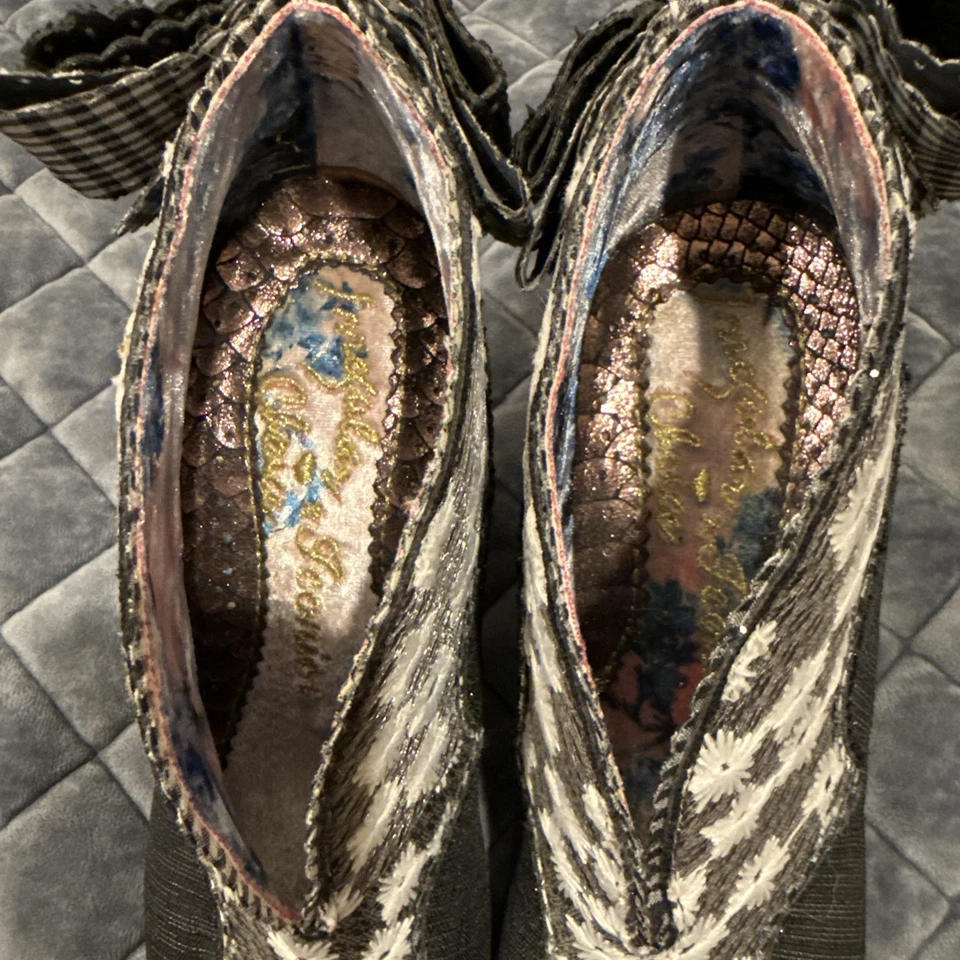 ELECCIÓN IRREGULAR Botines con lazo brillante pastel de té tostado 39 Foto 4 de 4