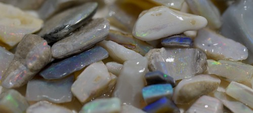AUSTRALIAN MIXED OPAL FIELDS PRO CUTTER PARCEL QUALITY GEMS WILL CUT 393ct VIDEO - Foto 13 di 22