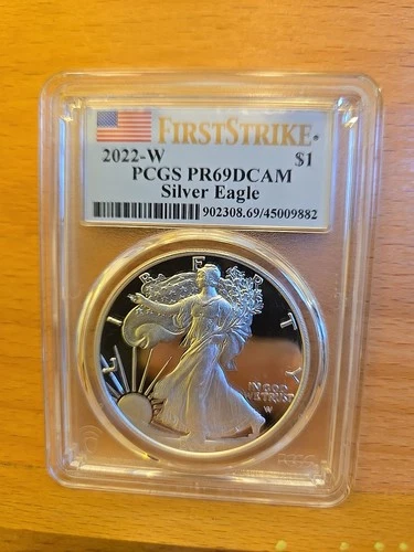 2022 (W) $1 Proof American Silver Eagle 1 oz PCGS PR69DCAM FS Flag Label 9i