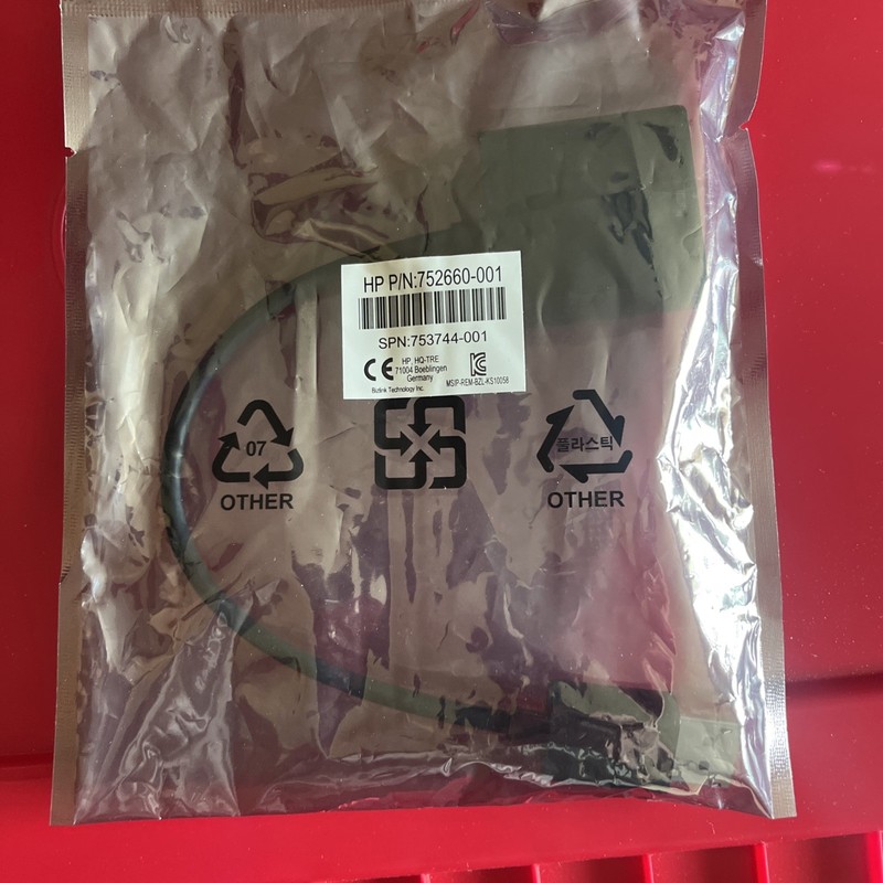 New HP DisplayPort to DVI SL Adapter P/N 752660-001   SPN 753744-001