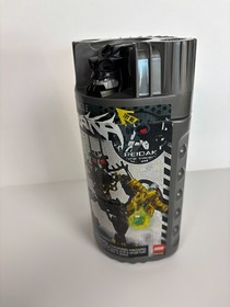 Lego Bionicle 8900 Piraka Reidak - complete with canister and instructions