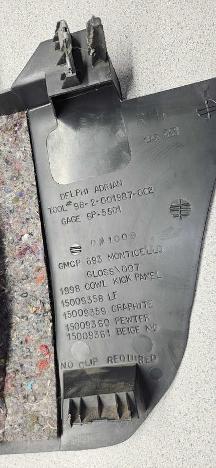 Chevrolet S10 1998-2003 pasajero lado derecho panel de retroceso gris Foto 4 de 4