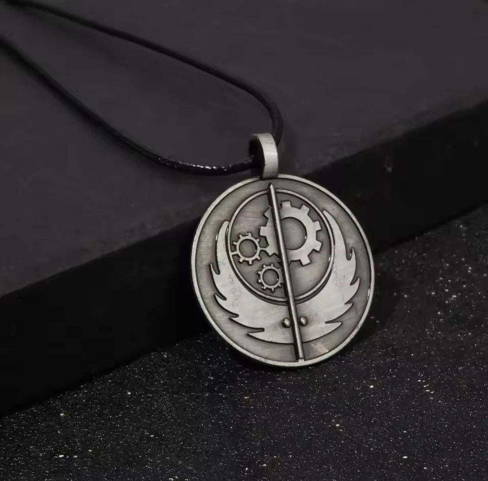 Fallout 4 New Vegas Brotherhood Of Steel Metal Logo Necklace Pendant & Rope Cord - Image 4 of 4