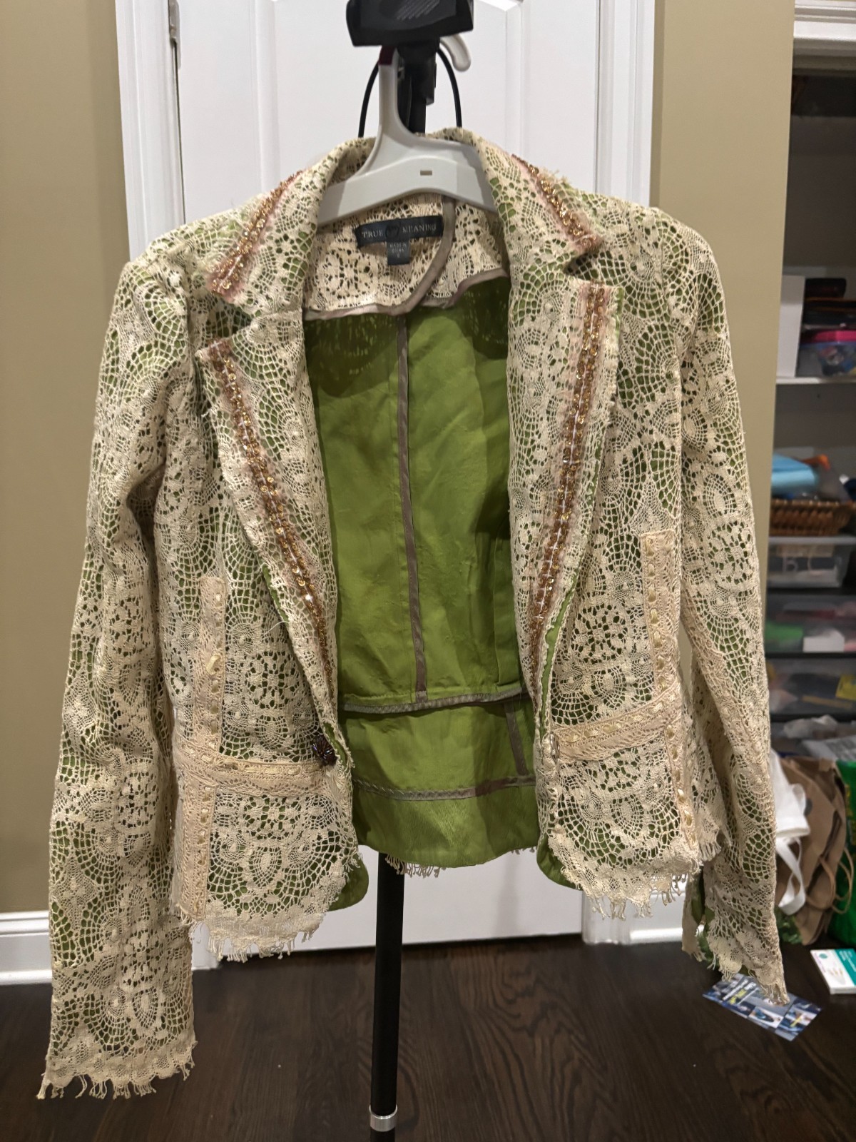 true meaning jacket - image 4