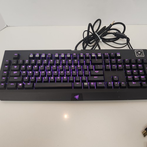 Razer BlackWidow Chroma Mechanical Gaming Keyboard RZ03-0122 - Bild 3 von 8