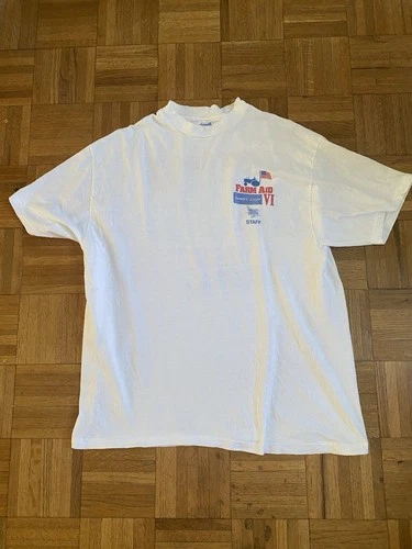 Rare Vintage Single Stitch Farm Aid VI Iowa Willie Nels 1990s vintage concert t-shirt, vintage, size XL, single stitch, B+ condition