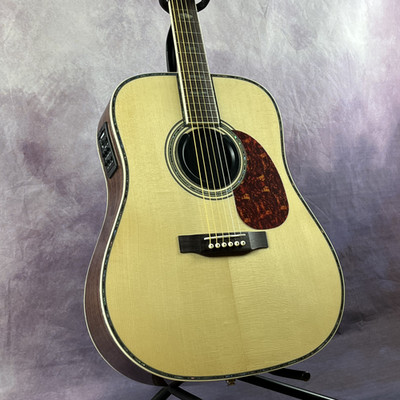 D type Acoustic Guitar Rosewood Fretboard With EQ Solid Spruce Top Free Shipping