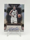 Panini 2022-23 Select Signatures Prizm Autograph Khris Middleton #S-KMD/99 Bucks