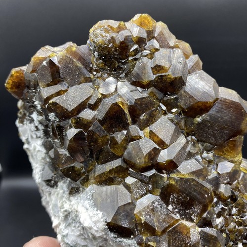 Rohe natürliche innere Mongolei Johnstonotit Granat Cluster Mineral Probe - Bild 3 von 6