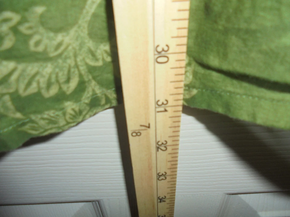 Camisa Life Is Good Asia con botones oliva. Algodón ligero. Estampado tribal. Talla XL Foto 4 de 4