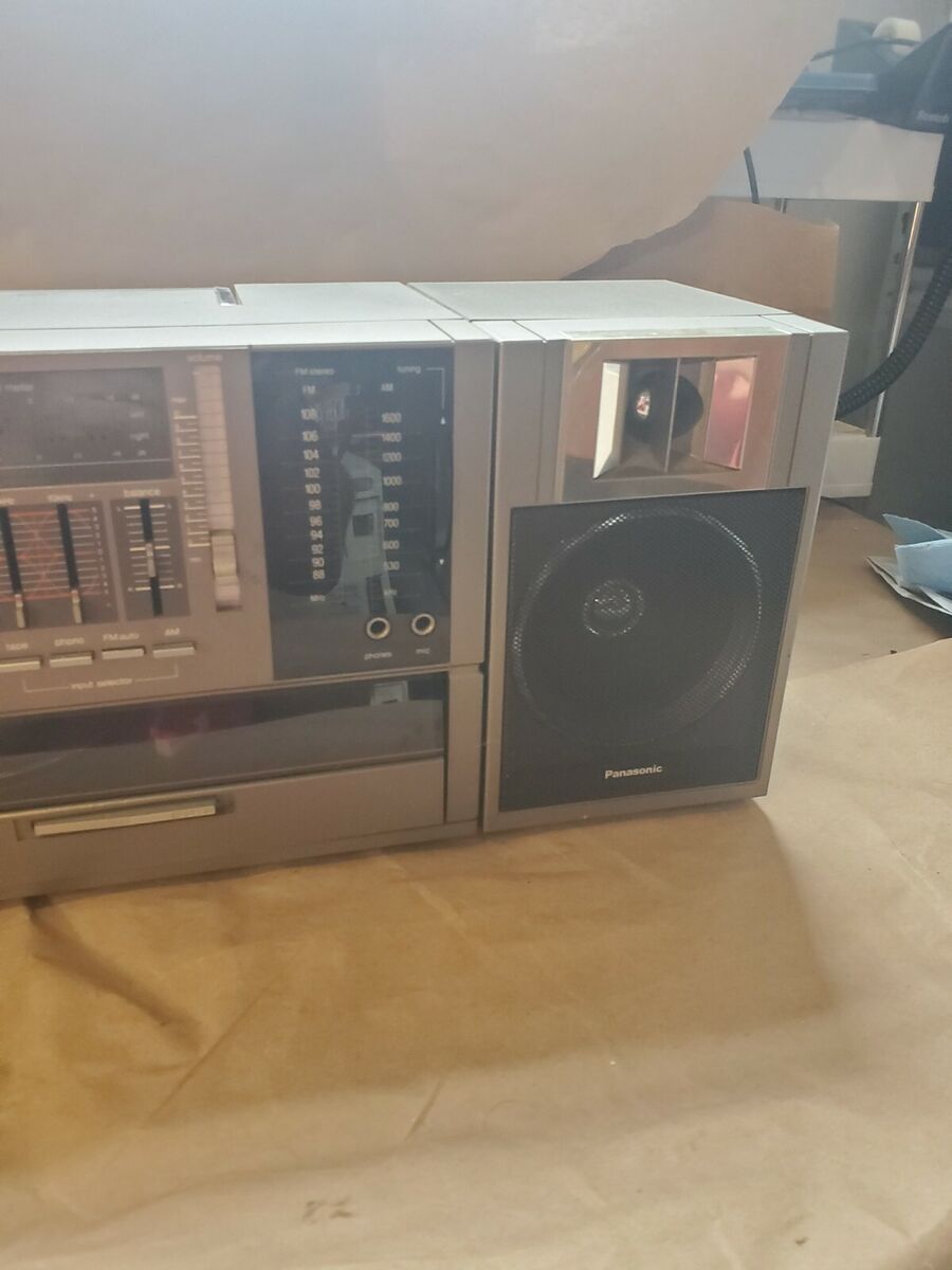 Vintage Panasonic SG-J800 Turntable Boombox SG-J 800 AM/FM Radio Cassette