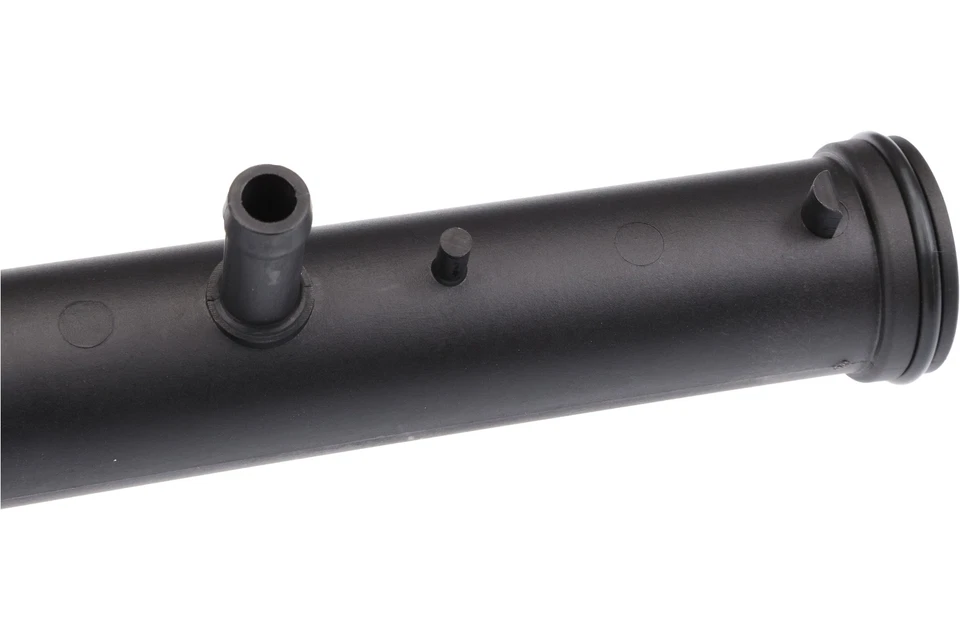 Tubo de líquido de arrefecimento do motor dianteiro URO para 1995-1998 Volkswagen Golf 2.8L V6 - Imagem 2 de 4