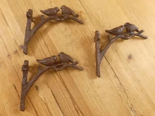 3 Cast Iron Plant Hooks Bird Garden Nature Wall Mounted Rustic Farmhouse *READ*
