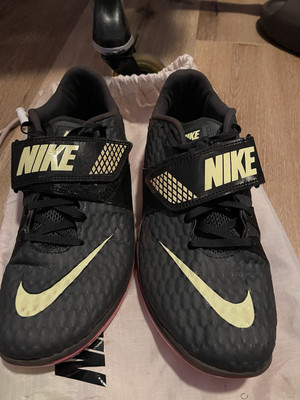 nike high jump track spikes barely used size 10.5 mens!